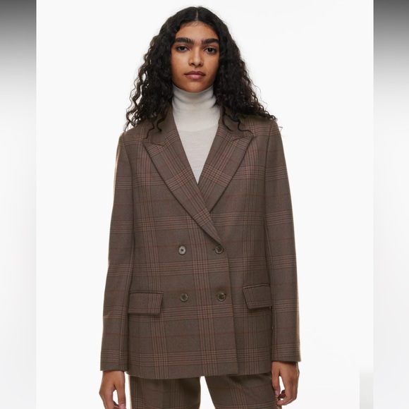 NWT Aritzia Destiny Blazer in Plaid - Picture 3 of 8